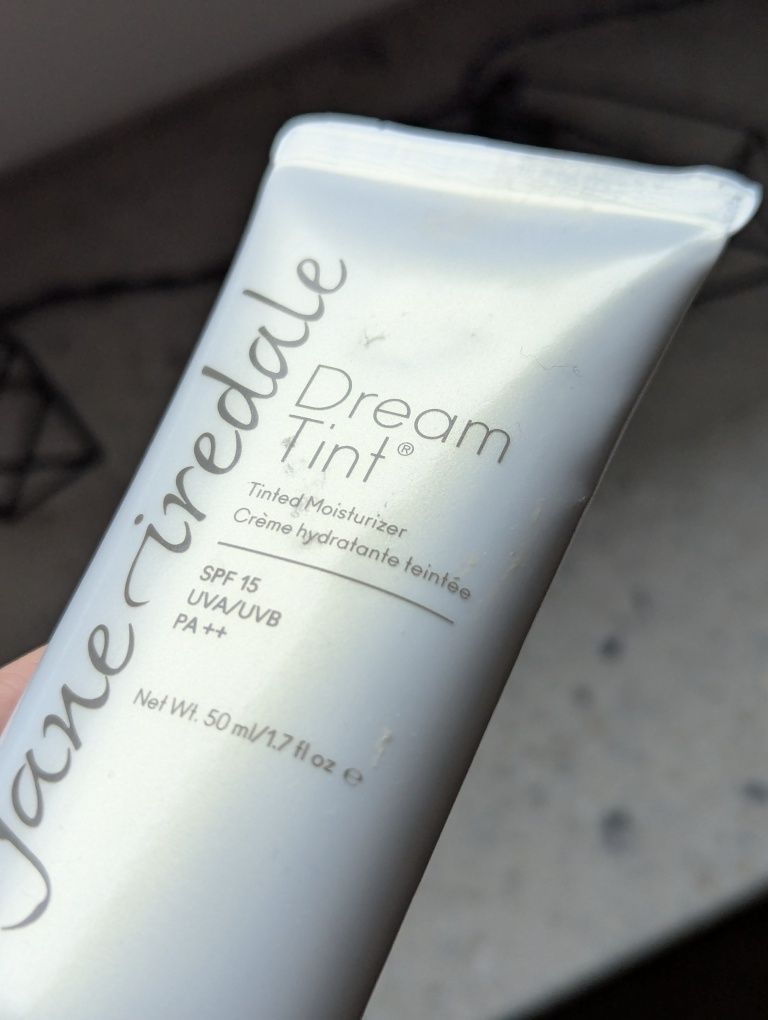 Jane Iredale Dream Tint Tinted Moisturizer SPF15 kolot light Baza 50ml