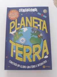 Planeta Terra Giratório e Interativo