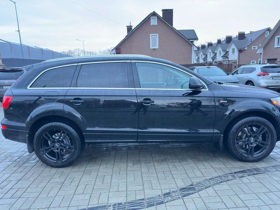 Audi Q7 Quattro  S-line Supercharged 2015 року 3.0 TFSI  (333к.с.)