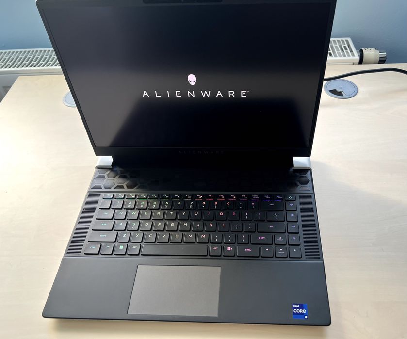 Laptop DELL Alienware x16 i9-13900HK 32GB RAM 2TB SSD GeForce RTX4080