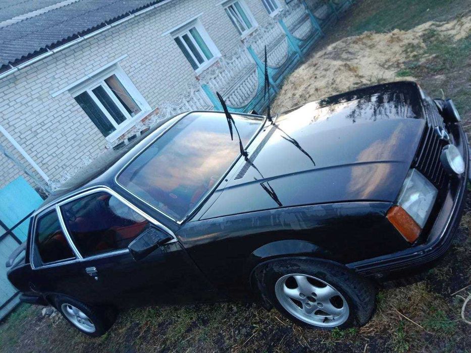 Opel Rekord Cupe 2.0 injector