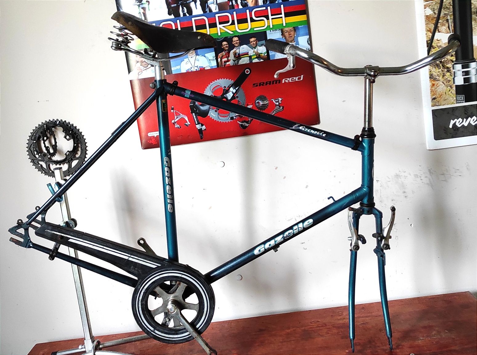 Rama rowerowa miejska city Gazelle 28" chromoly Reynolds 24" korba