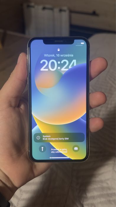 Iphone X / 10 bardzo dobry  stan