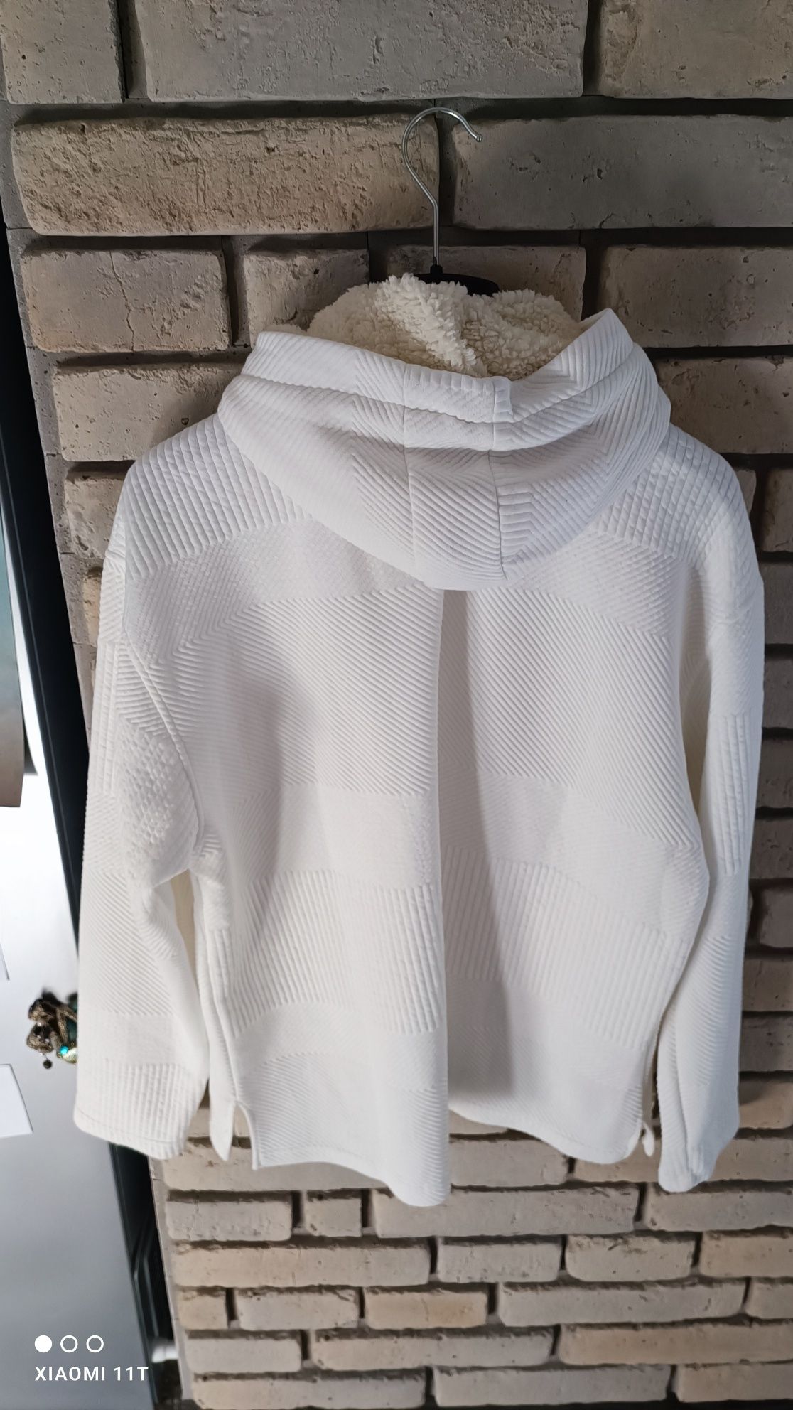 Bluza damska Will z kapturem.