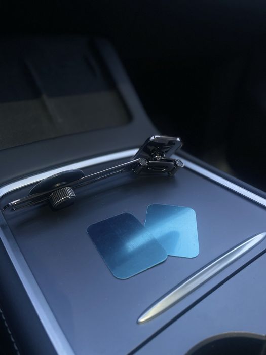 Тримач для телефону / держатель для телефона / тесла / tesla