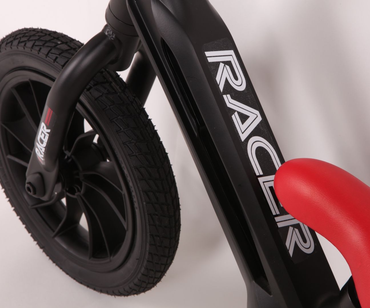 Rowerek Biegowy Racer Black Qplay
