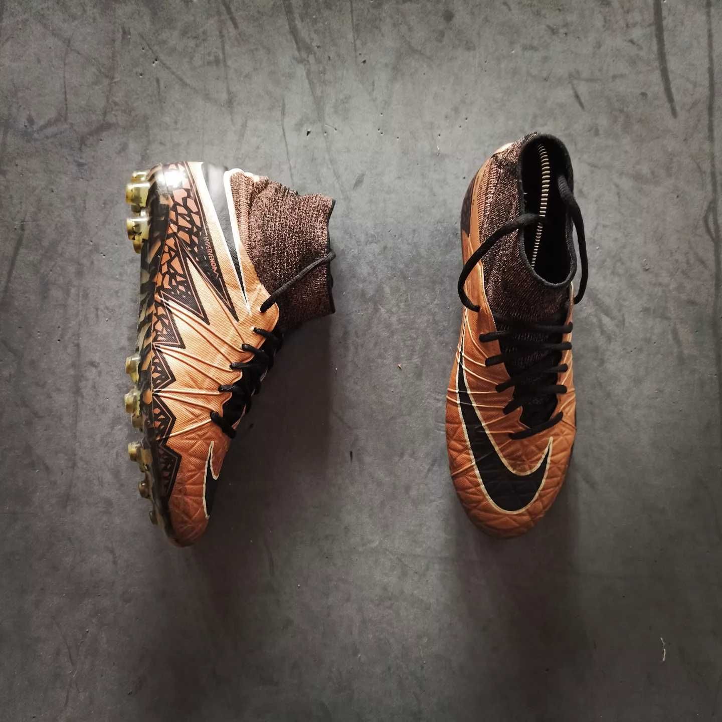 Korki Nike Hypervenom II Phantom AG 41