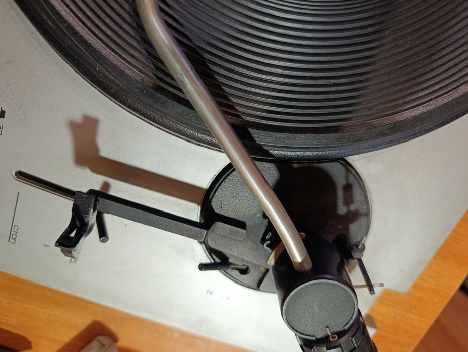 Тонарм, мотор, и др. проигрывателя Радиотехника ЭП 101 Стерео.