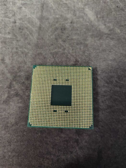 AMD Ryzen 7 3800x + chłodzenie