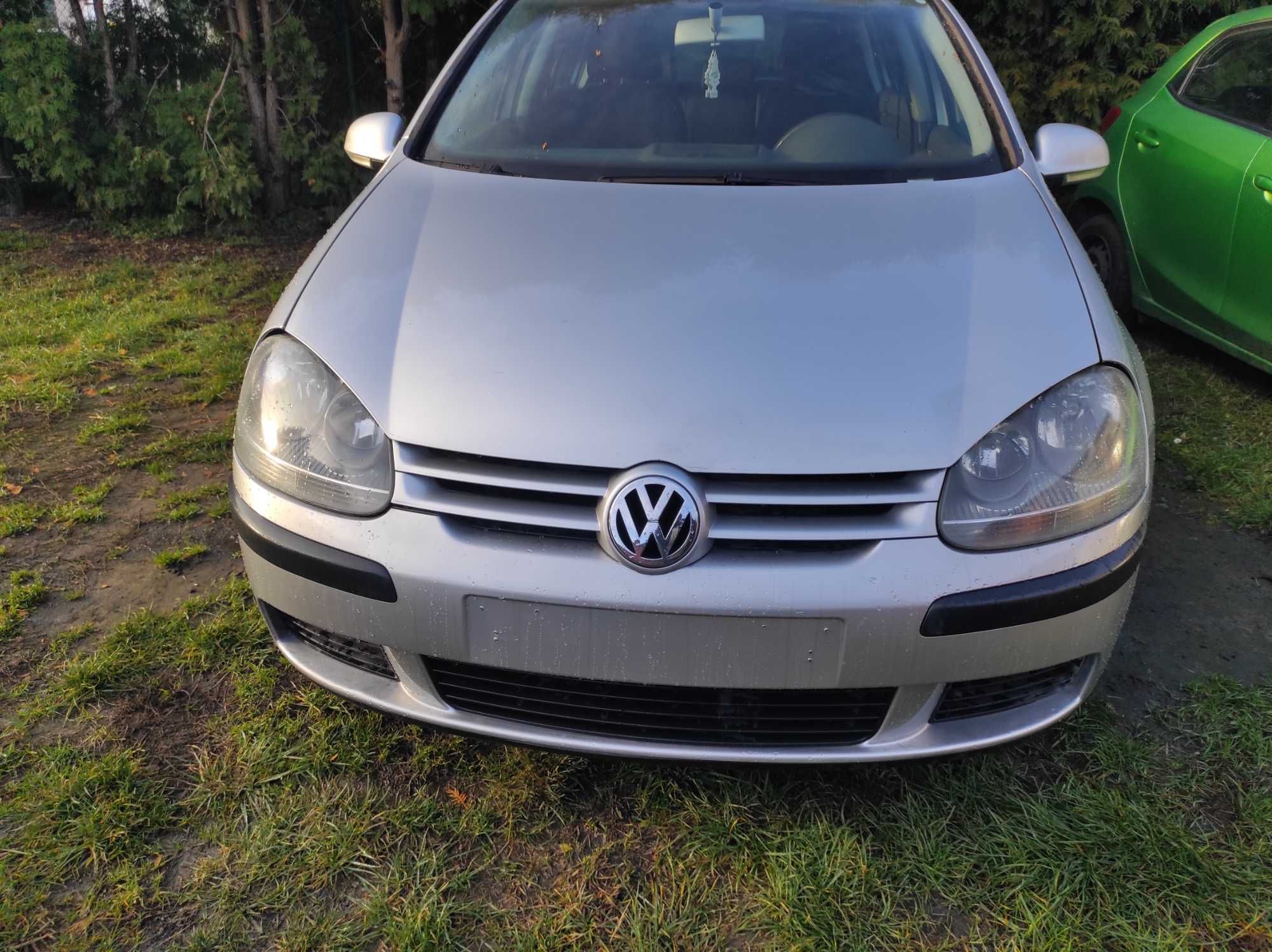 Golf V 1.4 benzyna super stan
