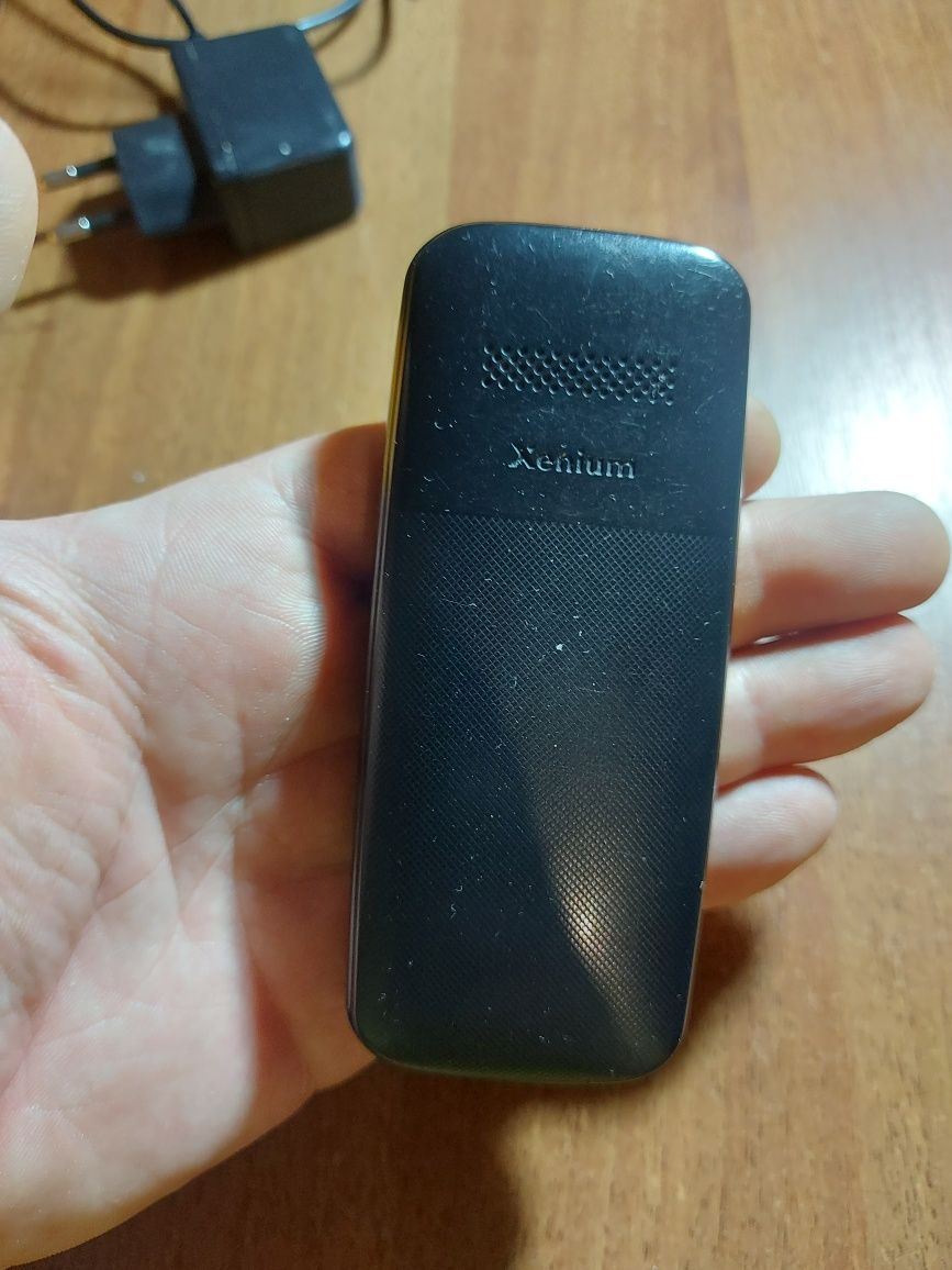 Продам телефон Philips E109 РАБОЧИЙ