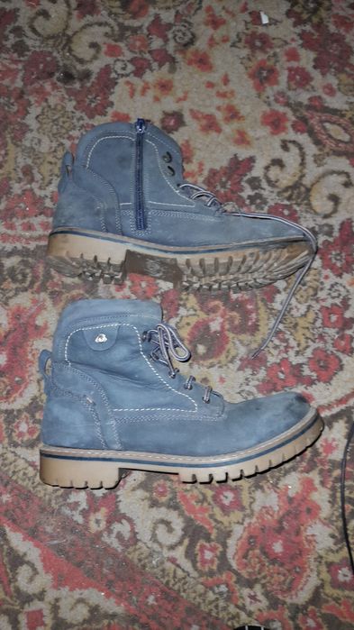 Одяг для дівчини 18-20лет