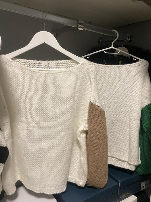 Sweterki damskie milutkie zielony lub bez rekaw