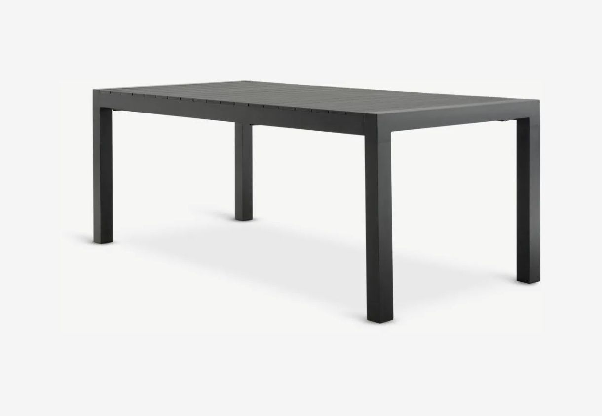 Mesa de jardim cinzenta escuro