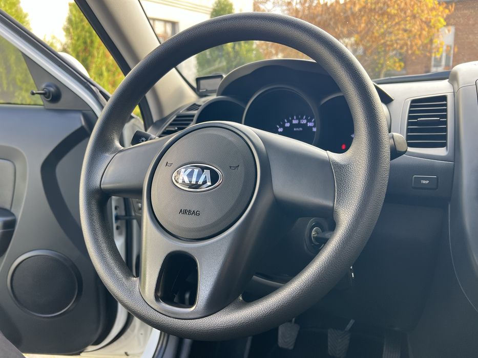 Білий KIA SOUL 2013 1.6 Газ-бензин Механіка 95000км пробіг