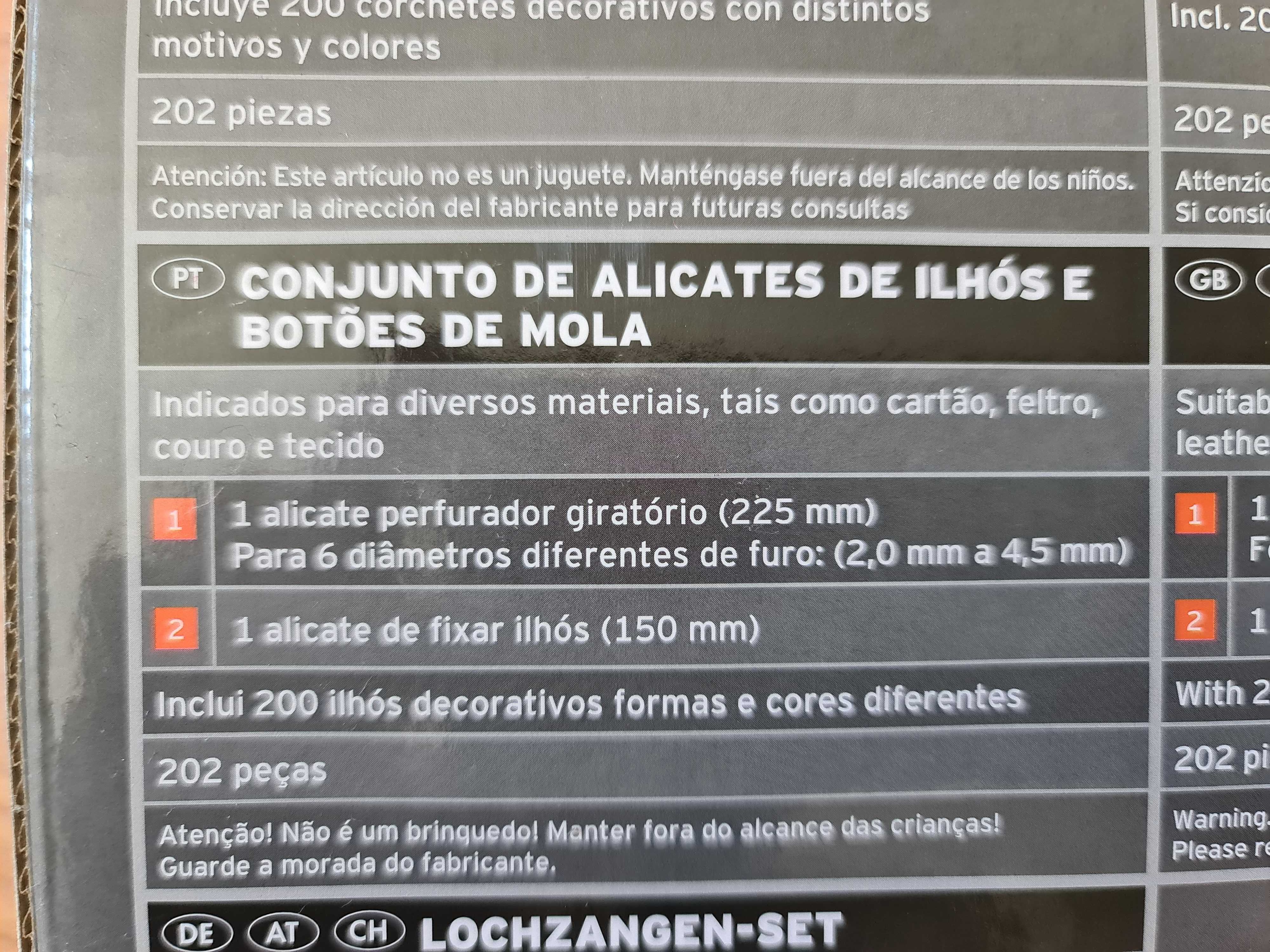Alicates de ilhos e botões de mola