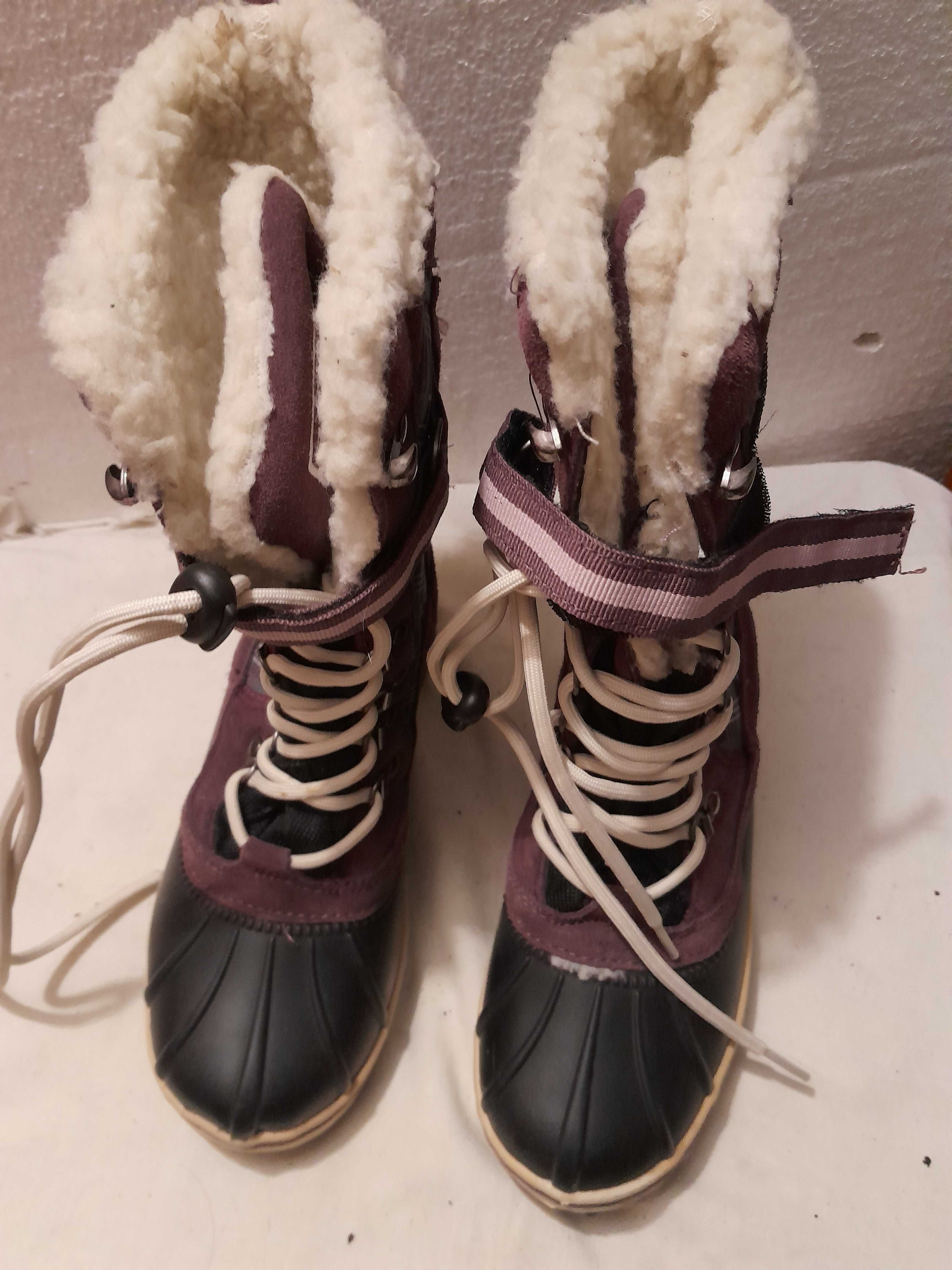 buty śniegowce wodoodporne roz. 3/36; wkładka 22,5- max 23cm