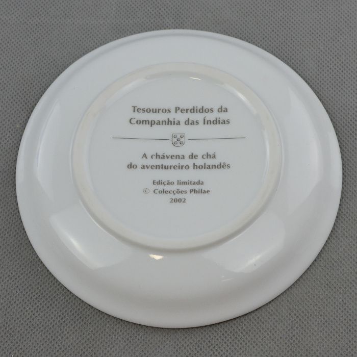 Taça e pires em porcelana - Reprodução de Companhia das Índias Vintage
