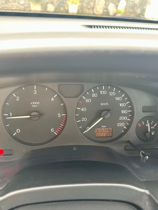 Vendo : Opel Zafira 2001