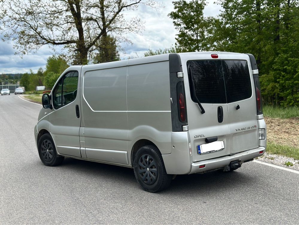 Opel Vivaro 2.5CDTI 145KM 2006r L1H1 Możliwa zamiana