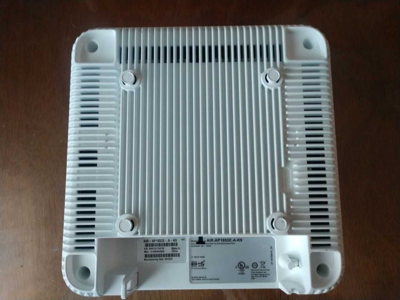 Продам точку доступа Cisco AIR-AP1852E-A-K9.