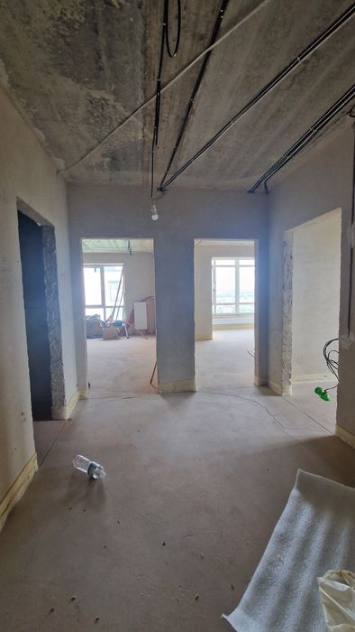 2к з виглядом на озеро в ЖК Міленіум