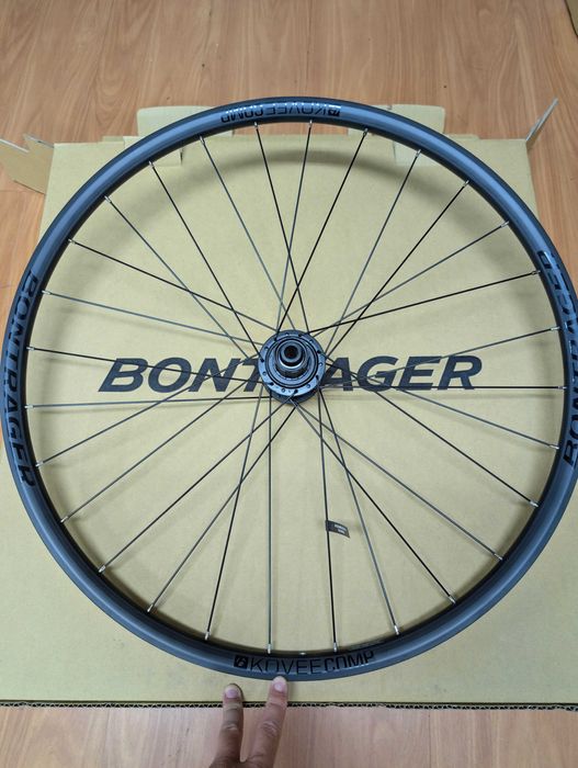 Roda Trás Bontrager Kovee Comp 27.5" 12x148mm Shimano HG