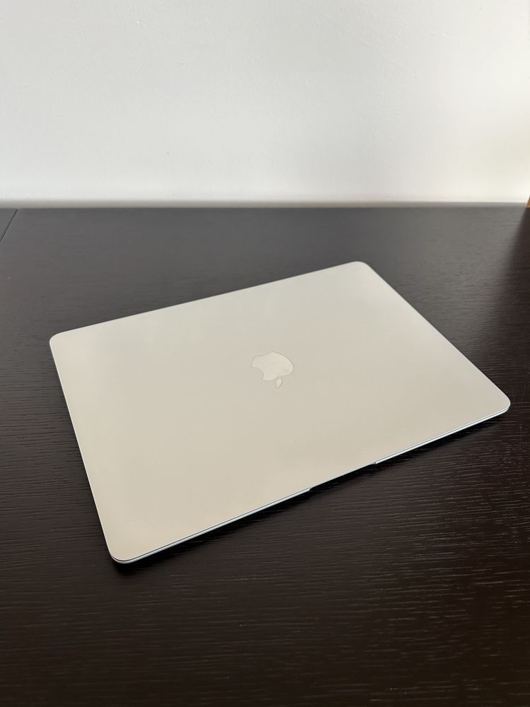 Macbook AIR M1 8 GB 256 GB