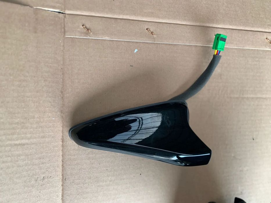 HYUNDAI I20 BAYON antena dachowa