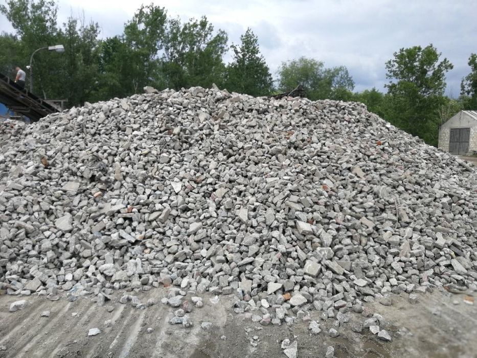 Tłuczeń betonowy kruszony z trnsportem Warszwa i Mazowieckie