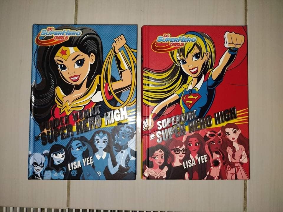 Zestaw 2 książek DC Super Hero Girls (Lisa Yee)