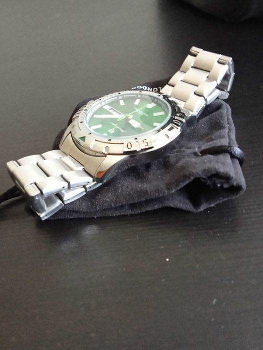 Relógio novo nunca usado