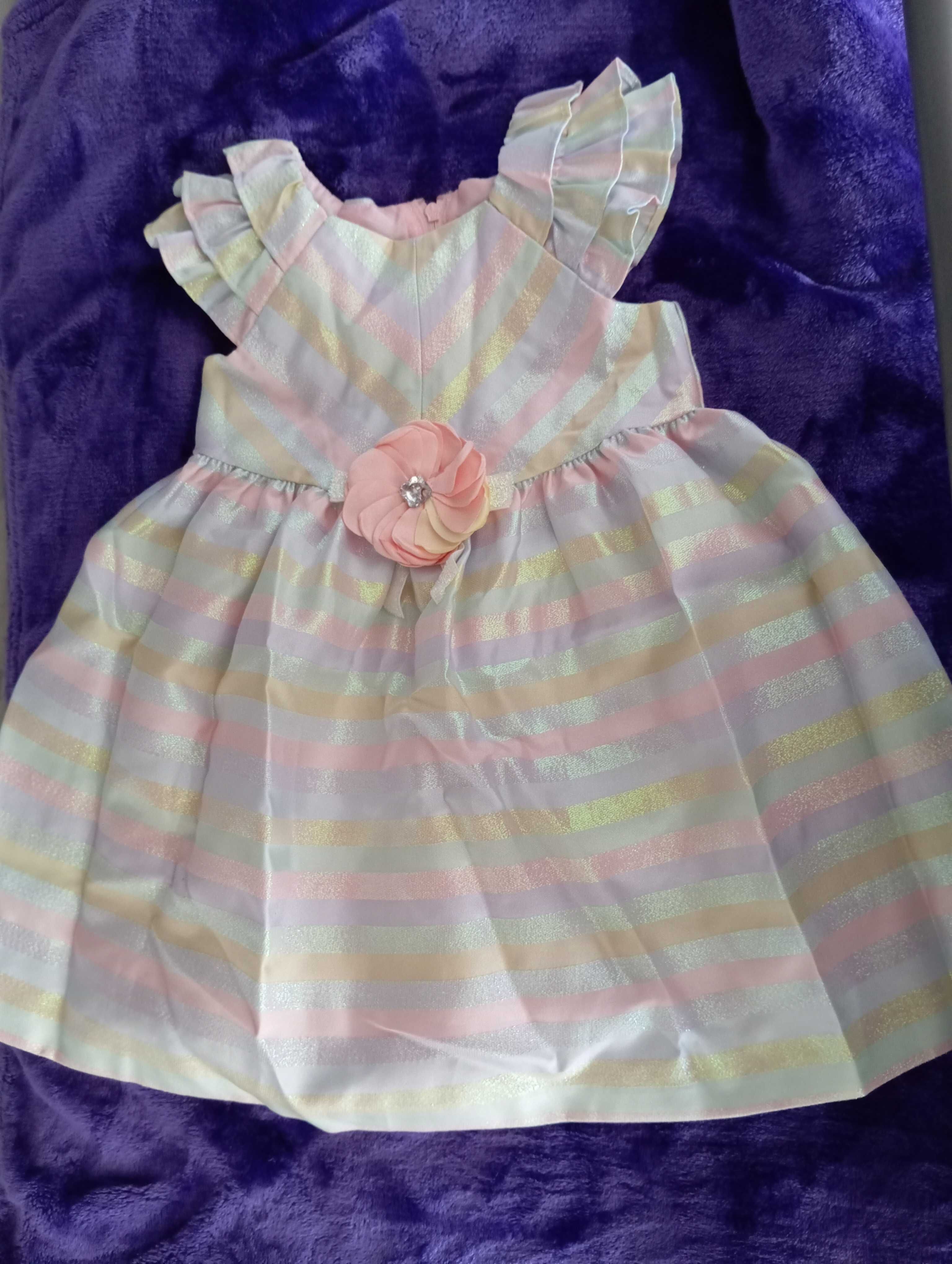 Vestido de bebé lindo para cerimónias