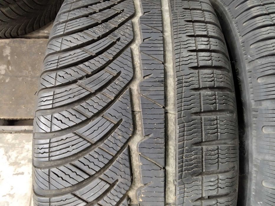 Opony 245/45x18 Michelin -RFT