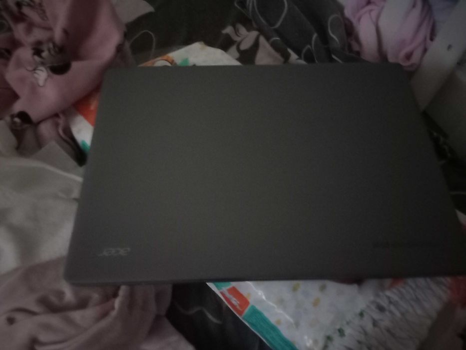 Computador acer chromebook sem carregador