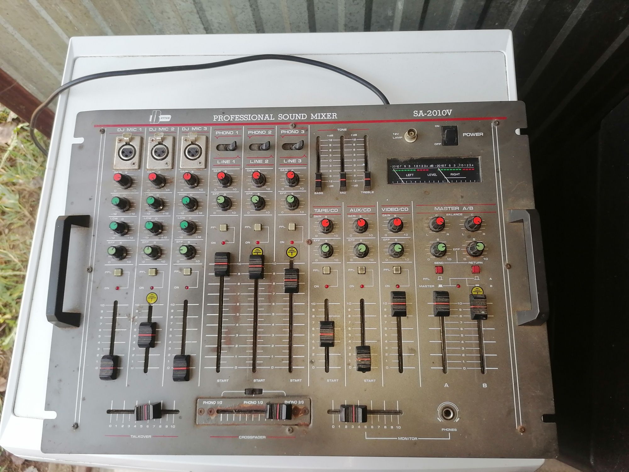Mixer dyskotekowy Professional Sound Mixer SA-201OV