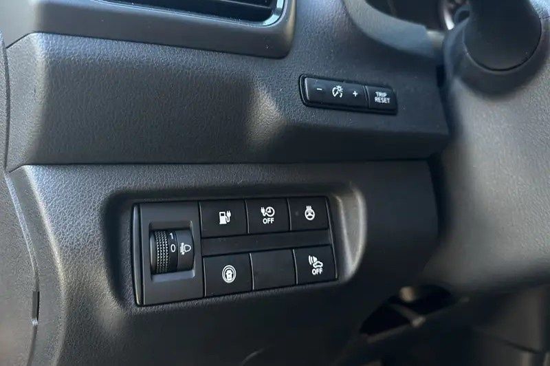 Продам nissan leaf N-Connecta