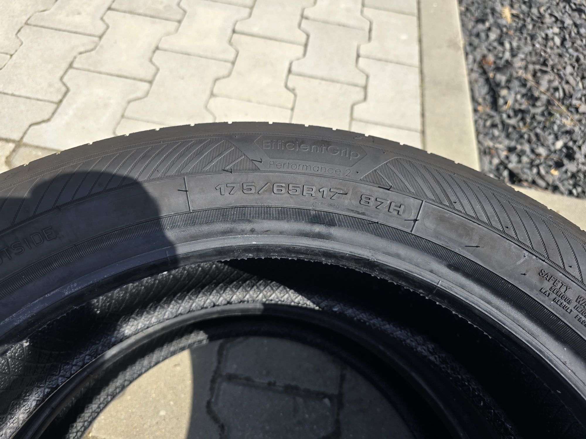 Opony Goodyear EfficientGrip Performance 2 175/65R17 6mm