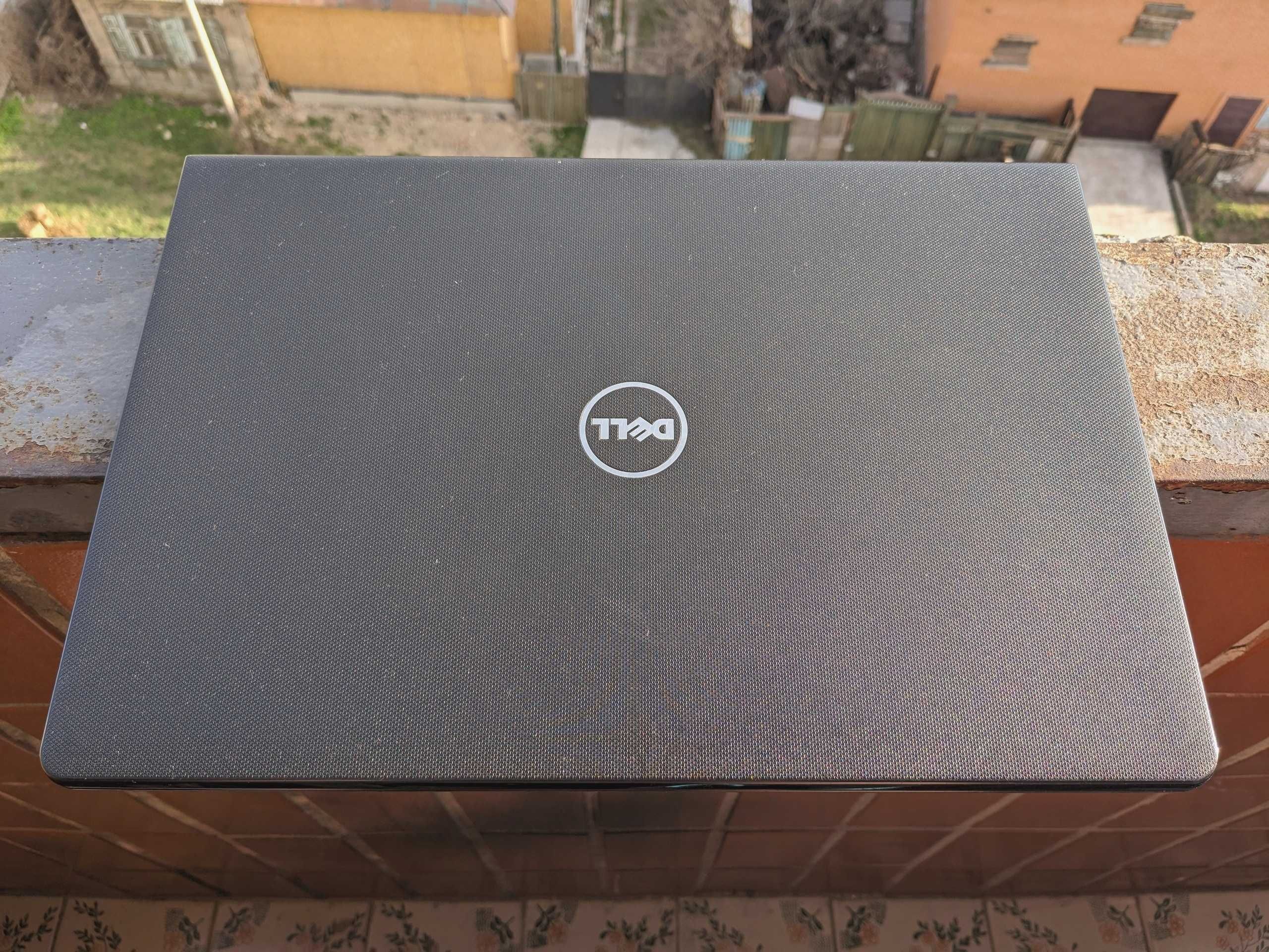 Dell Vostro 3568 ( 15.6 Full HD/ Core i5/ 8Gb/ 256SSD/ Intel HD620 )