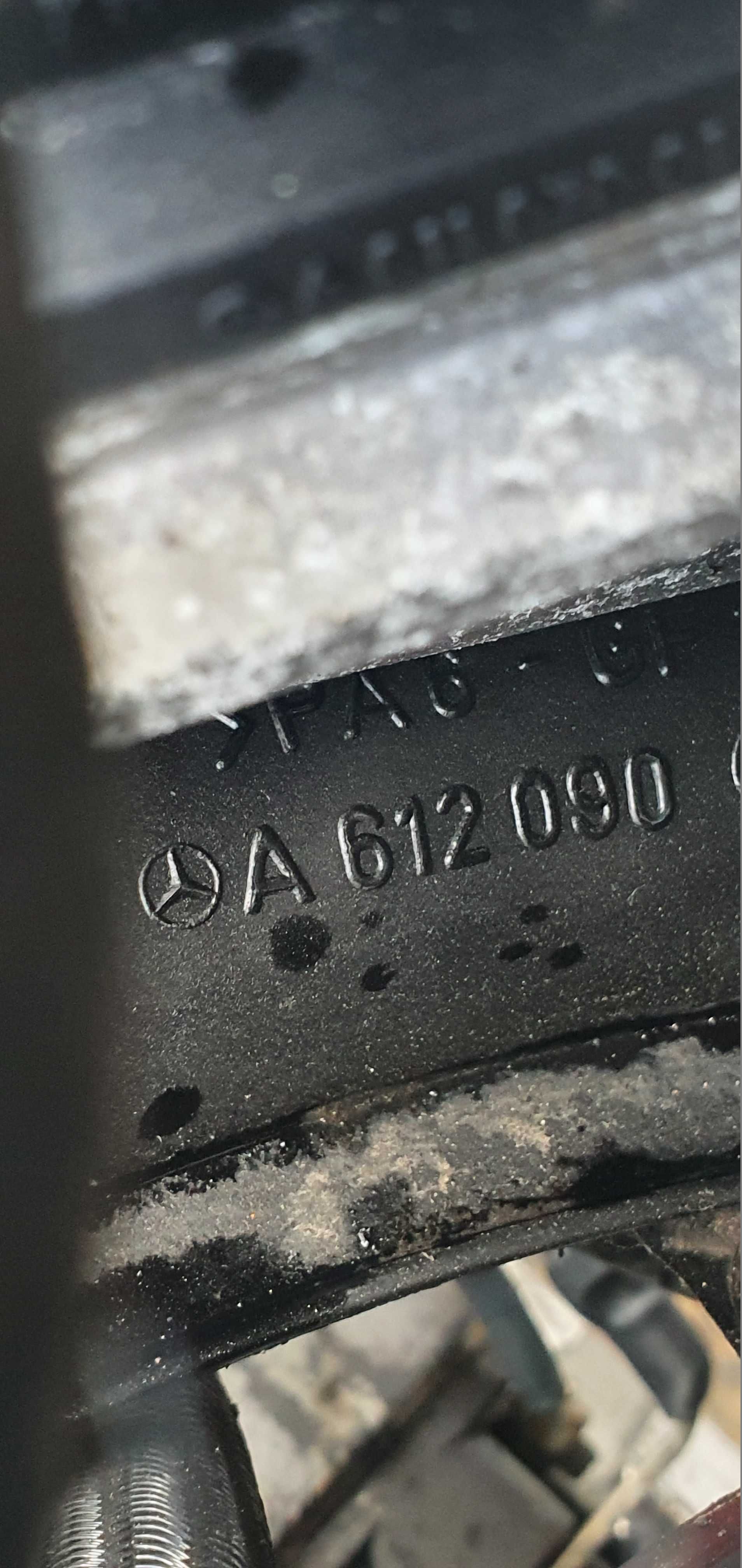 Kolektor ssący Mercedes ML W163 2.7 CDI 04r A612090 Siedlce
