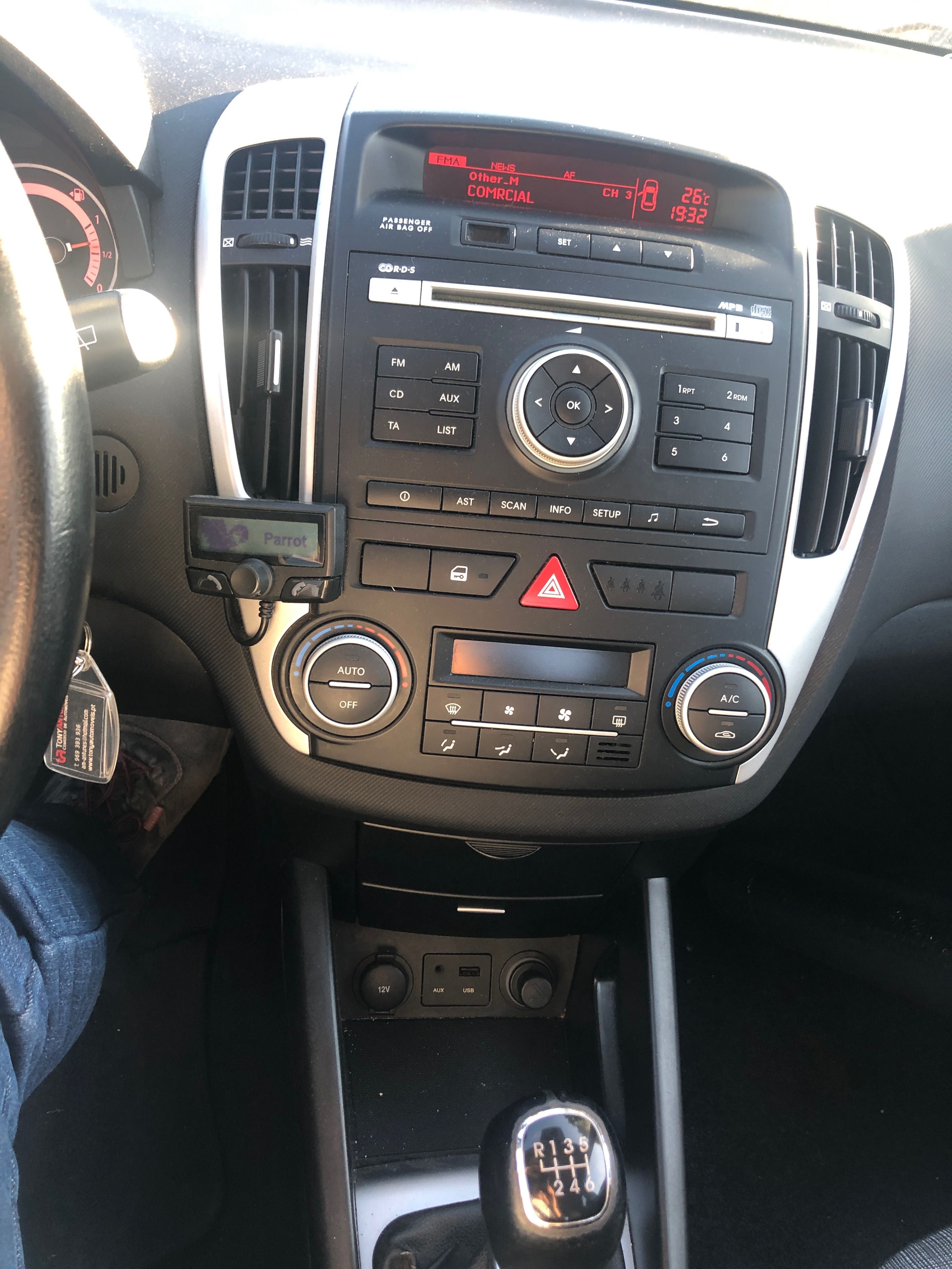 Vendo kia ceed hatchback 1.6
