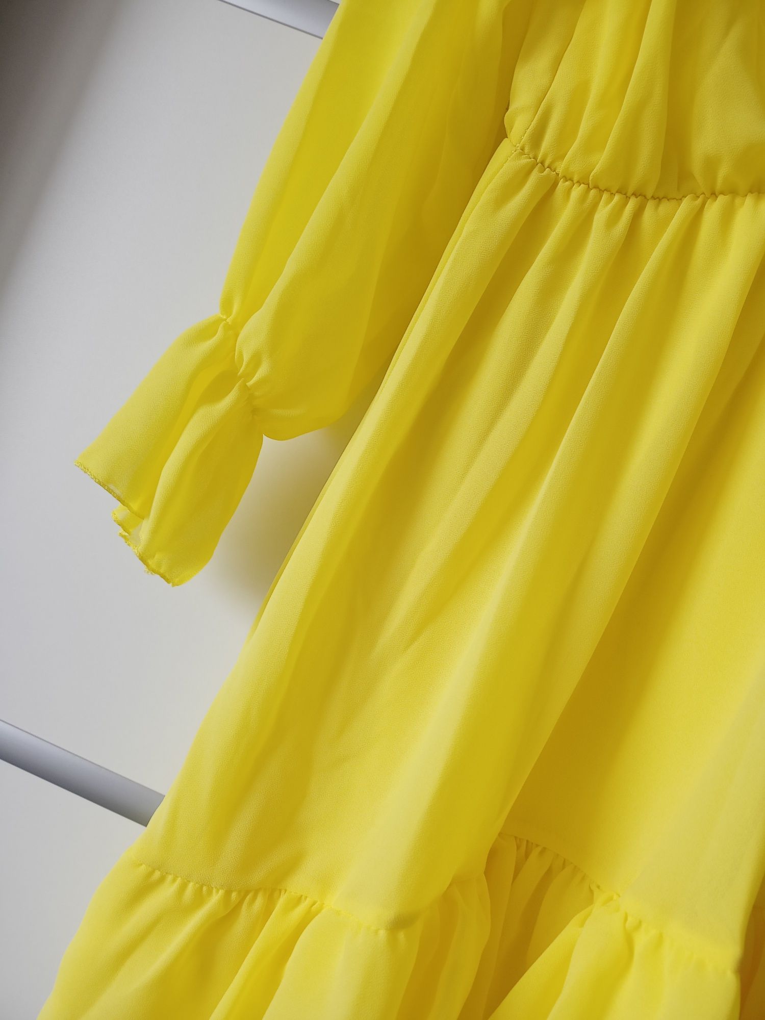 Piękna żółta sukienka M L