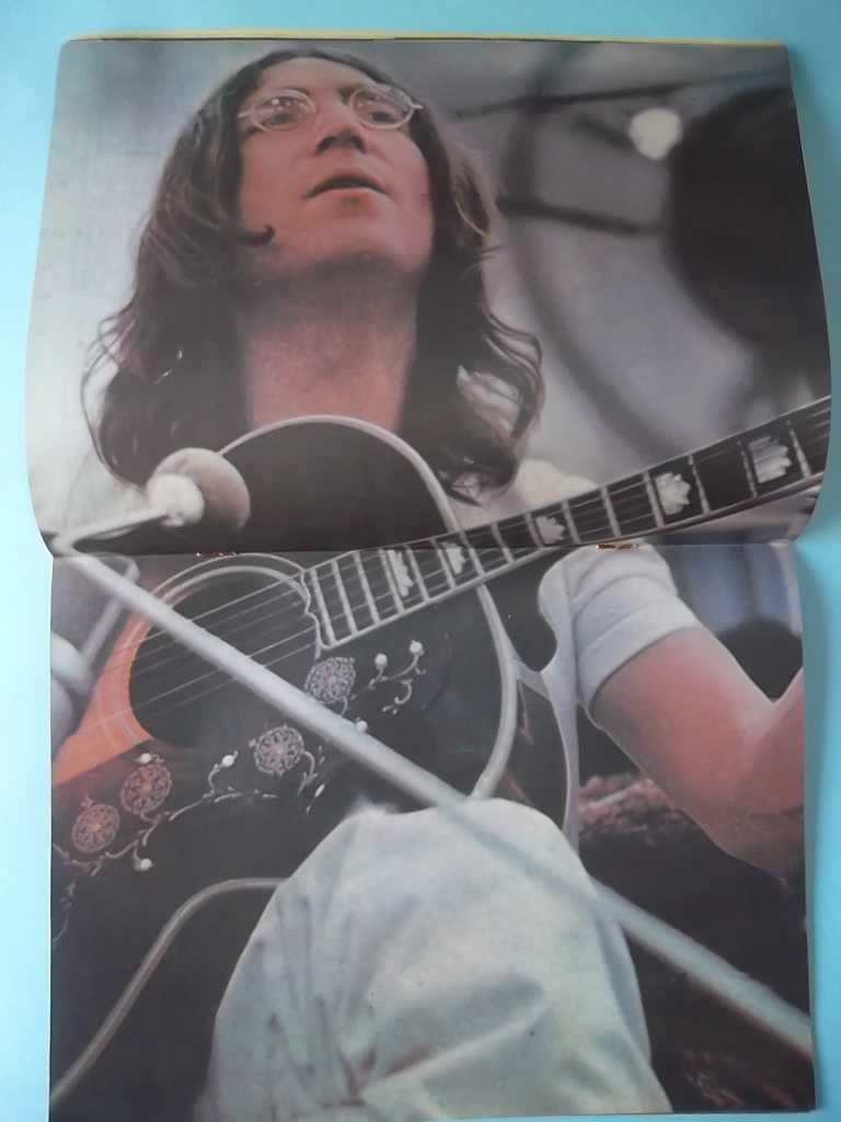 John Lennon : Tributo a um Mito, RARA revista com poster gigante.