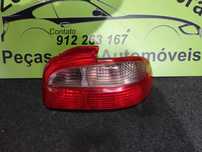 TOYOTA AVENSIS FAROLIM DIREITO - FT416