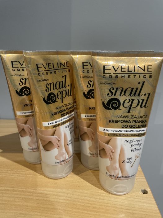 Pianka do golenia Eveline 4szt