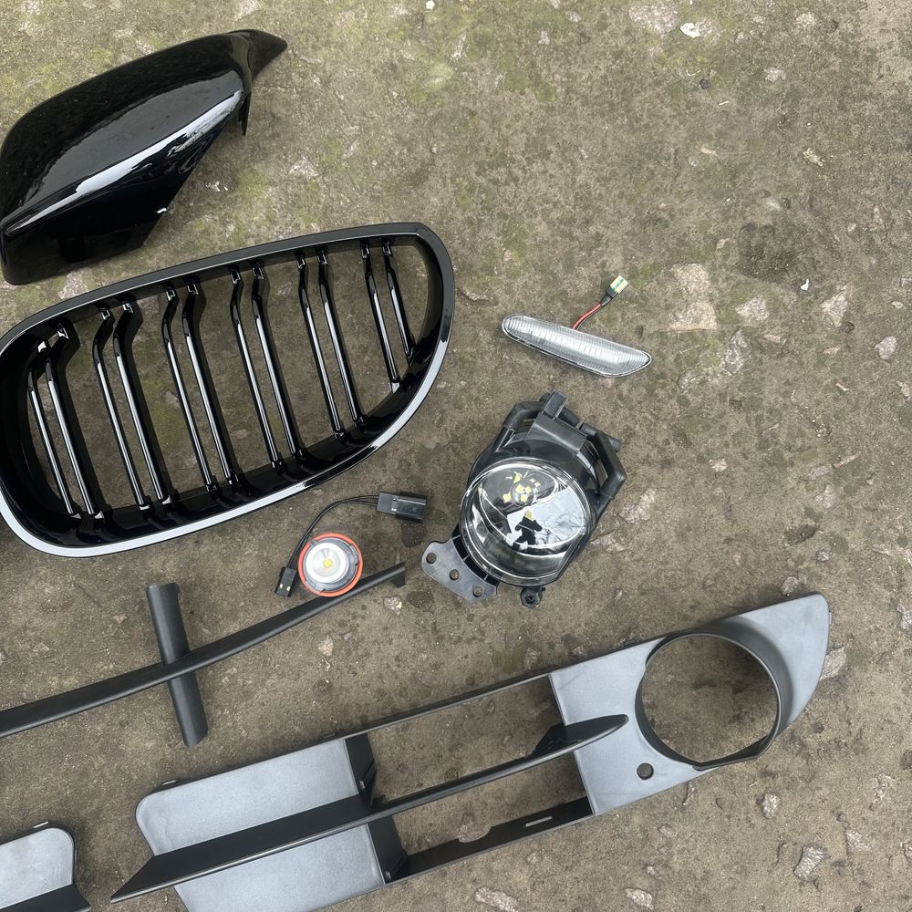 Решотка бампера bmw e60 e61 решітка туманки ноздрі бмв Е60 Е61 BMW