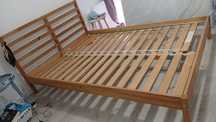 Cama de casal com estrado + colchão