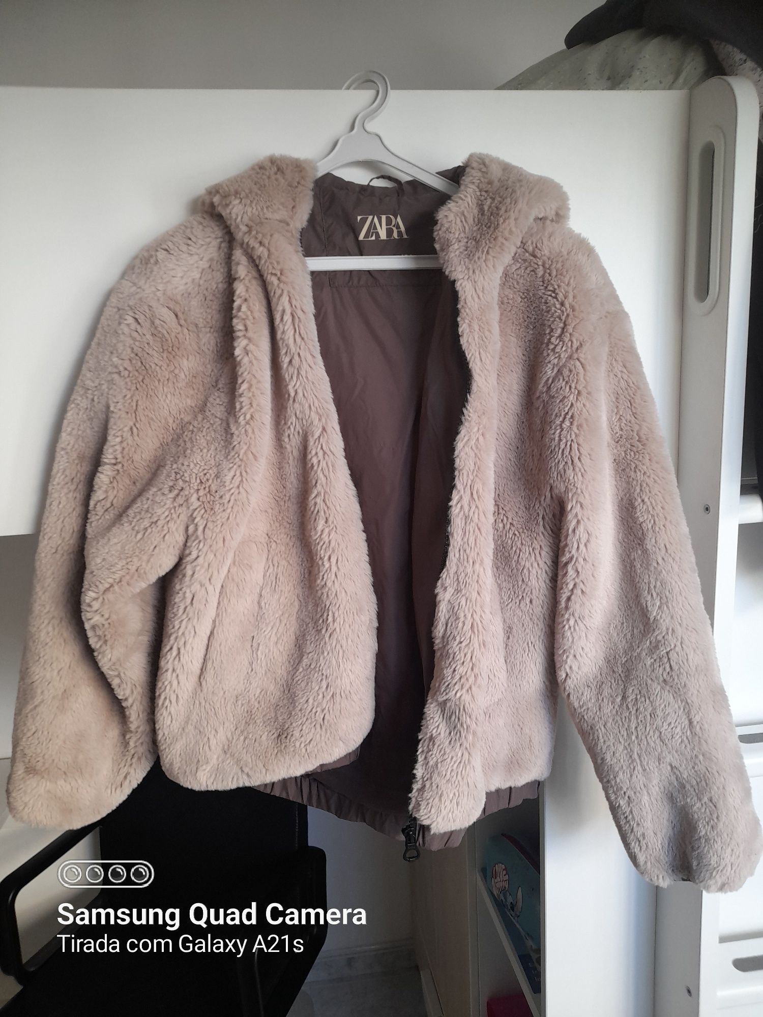 Casaco da marca Zara para criança