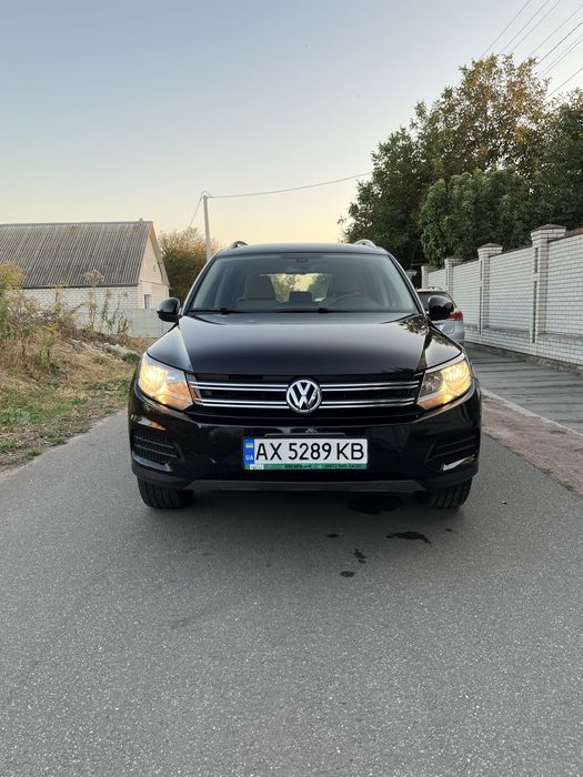 Продам авто Volkswagen Tiguan