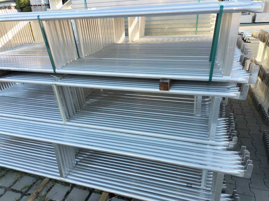 Rusztowanie aluminiowe typ baumann altrad klinowe 73  200m2